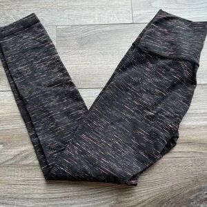 🍋Lululemon 🍋 leggings size 4, 24”